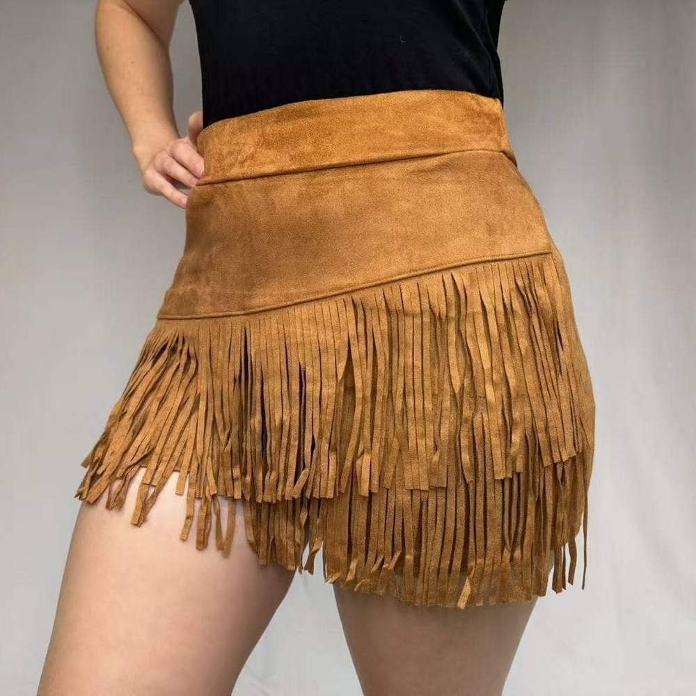 NWT Brown/Rust Western Vegan Suede Fringe Front Shorts